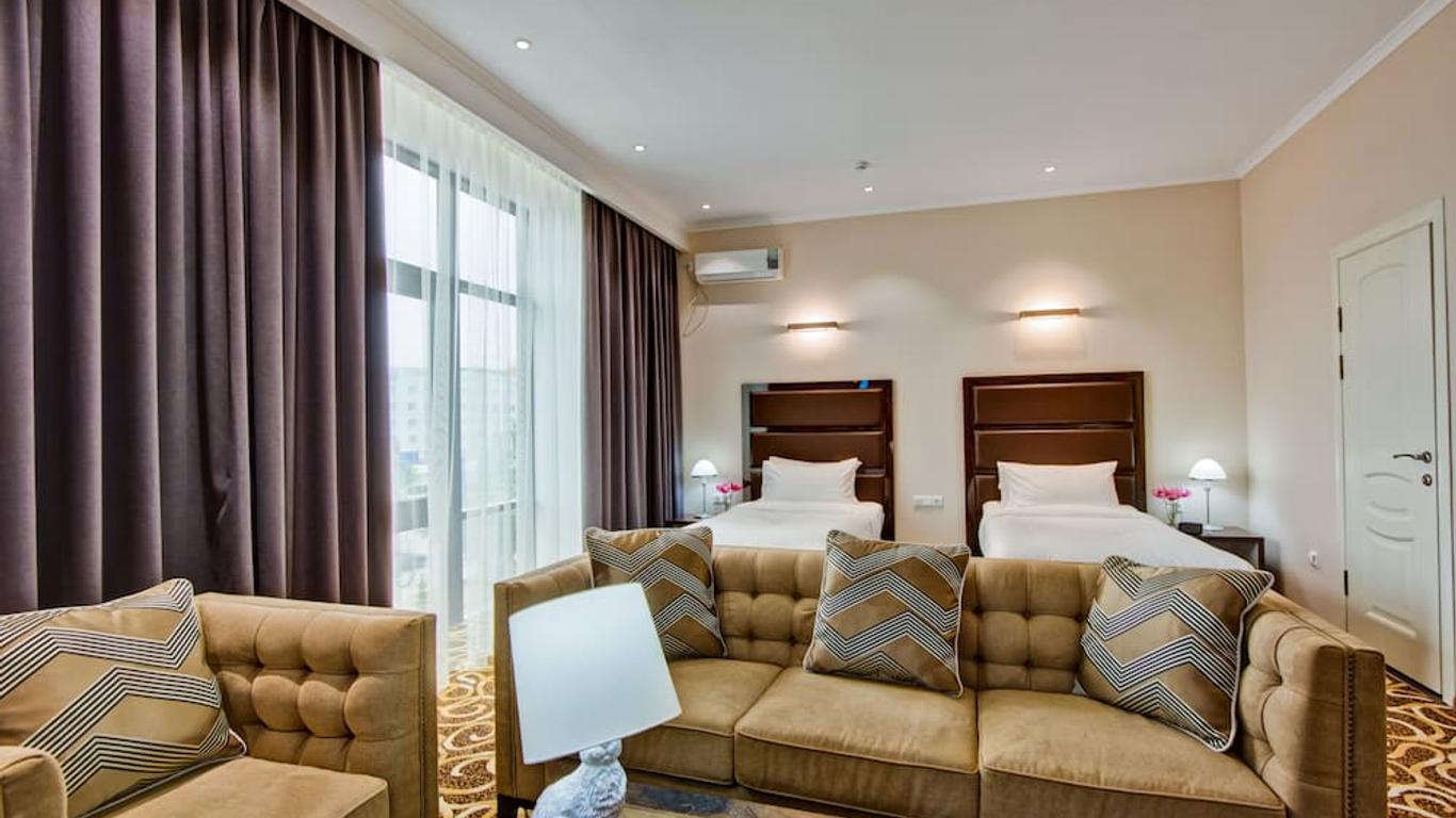 Garden Hotel