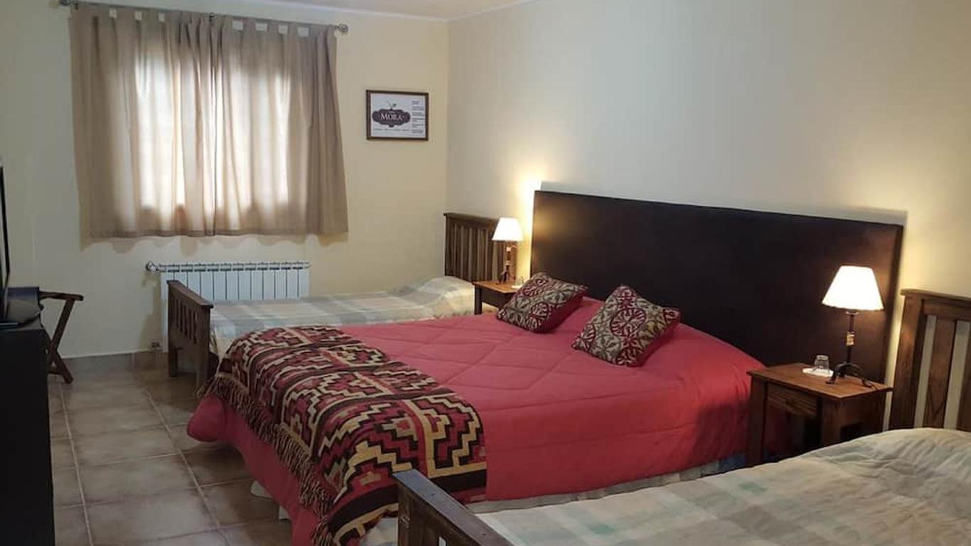 Hotel Mora
