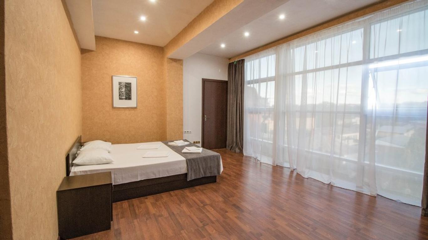 Hotel Noviy Gorod