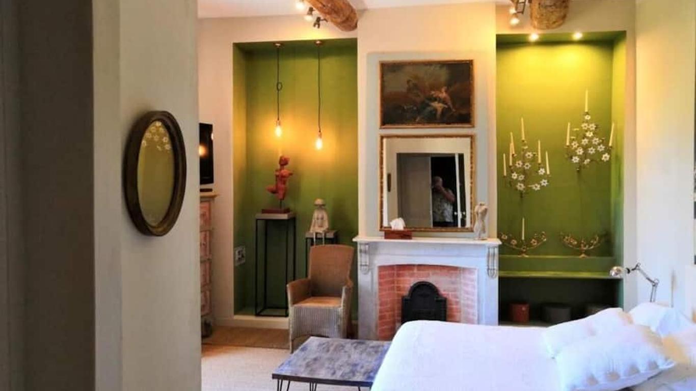 Chambre d'Hôtes au Domaine du Soleil Couchant