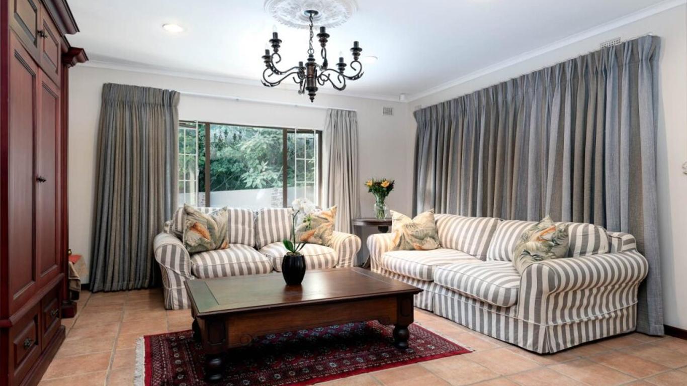 Valley Villa