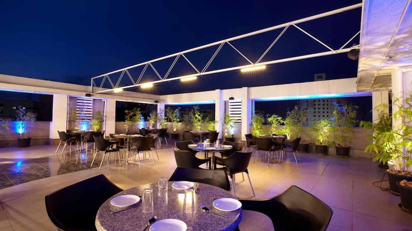 Bizz Tamanna Hotel