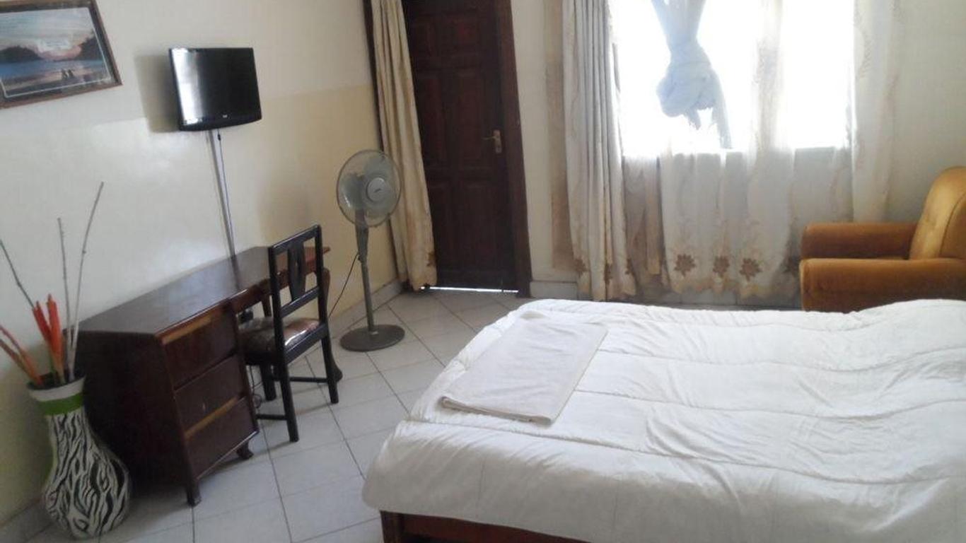 River Sands Hotel & Apartment