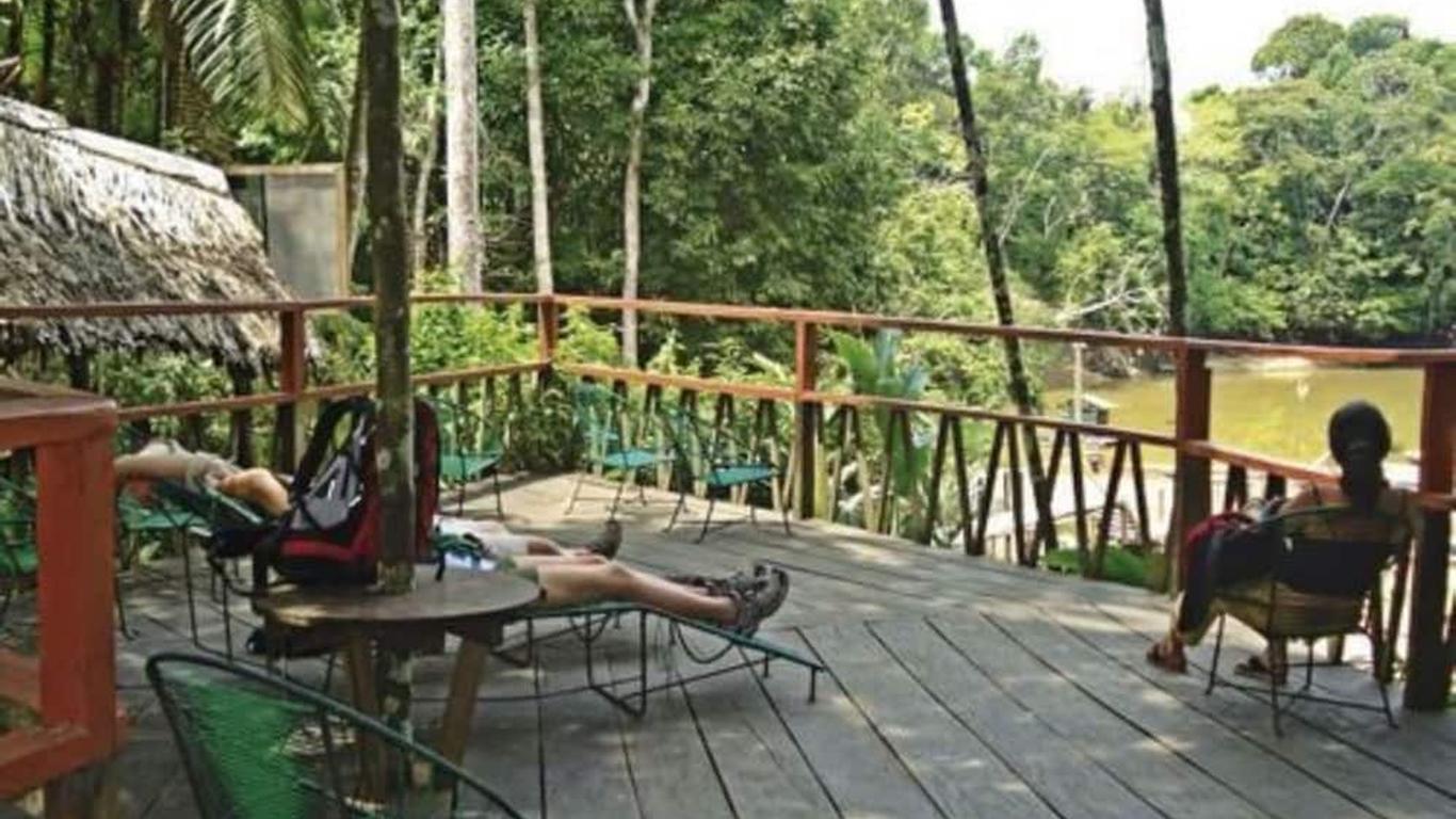 Explornapo Lodge