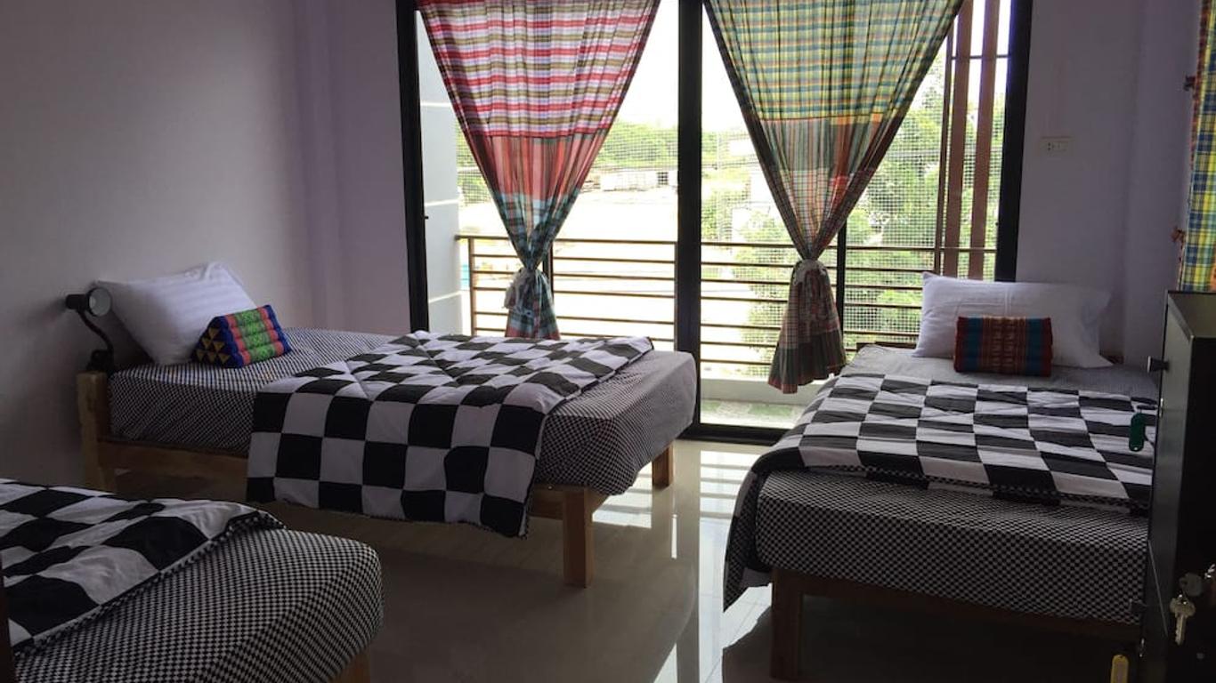 Sukhothai Cozy Hostel & Dorm