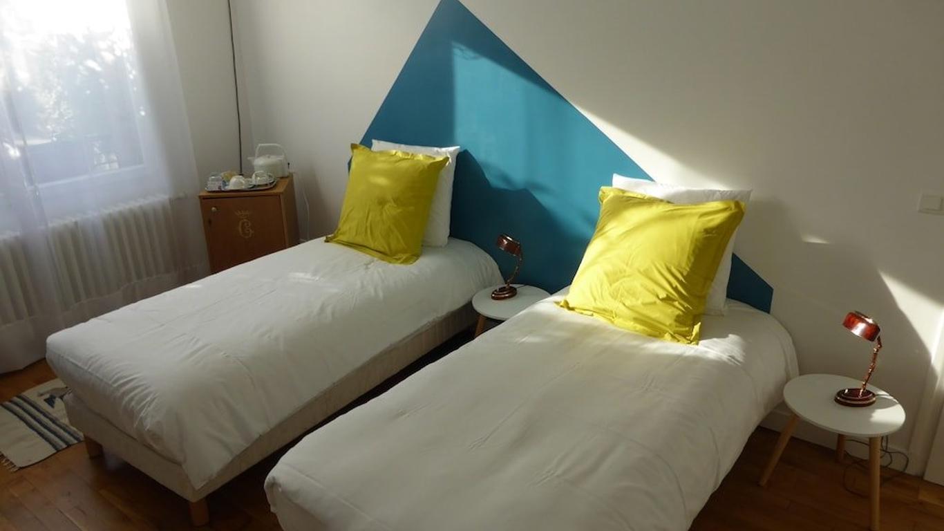 Une chambre a Neuilly