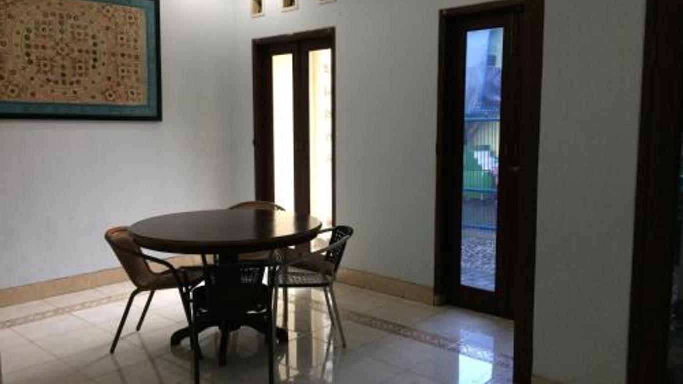 Family Homestay Syariah