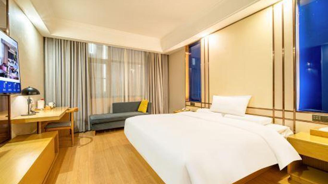 Starway Hotel Xinyang Railway Station