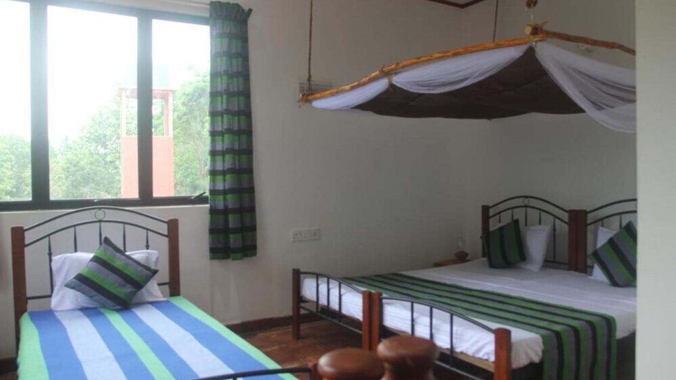 Red Elephant Safari Cottage