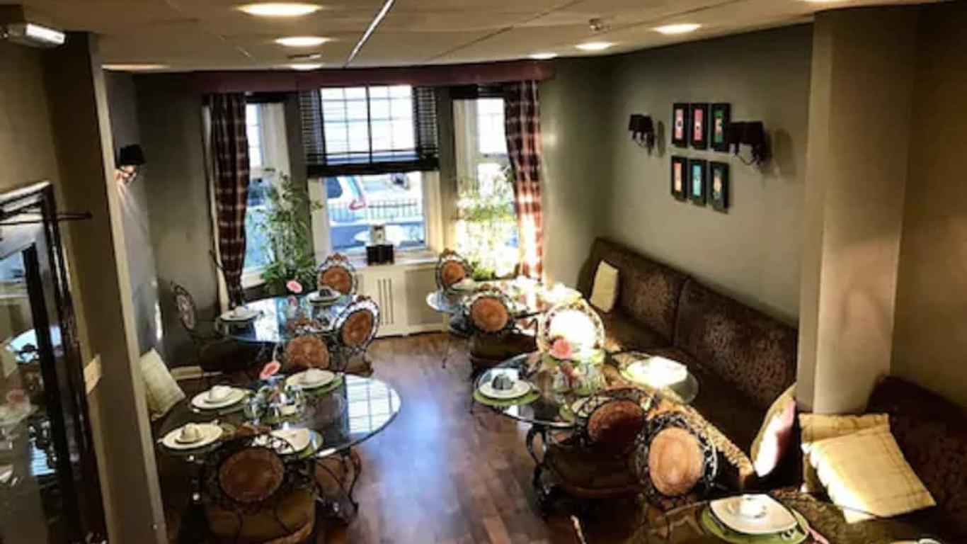 Maitrise Hotel