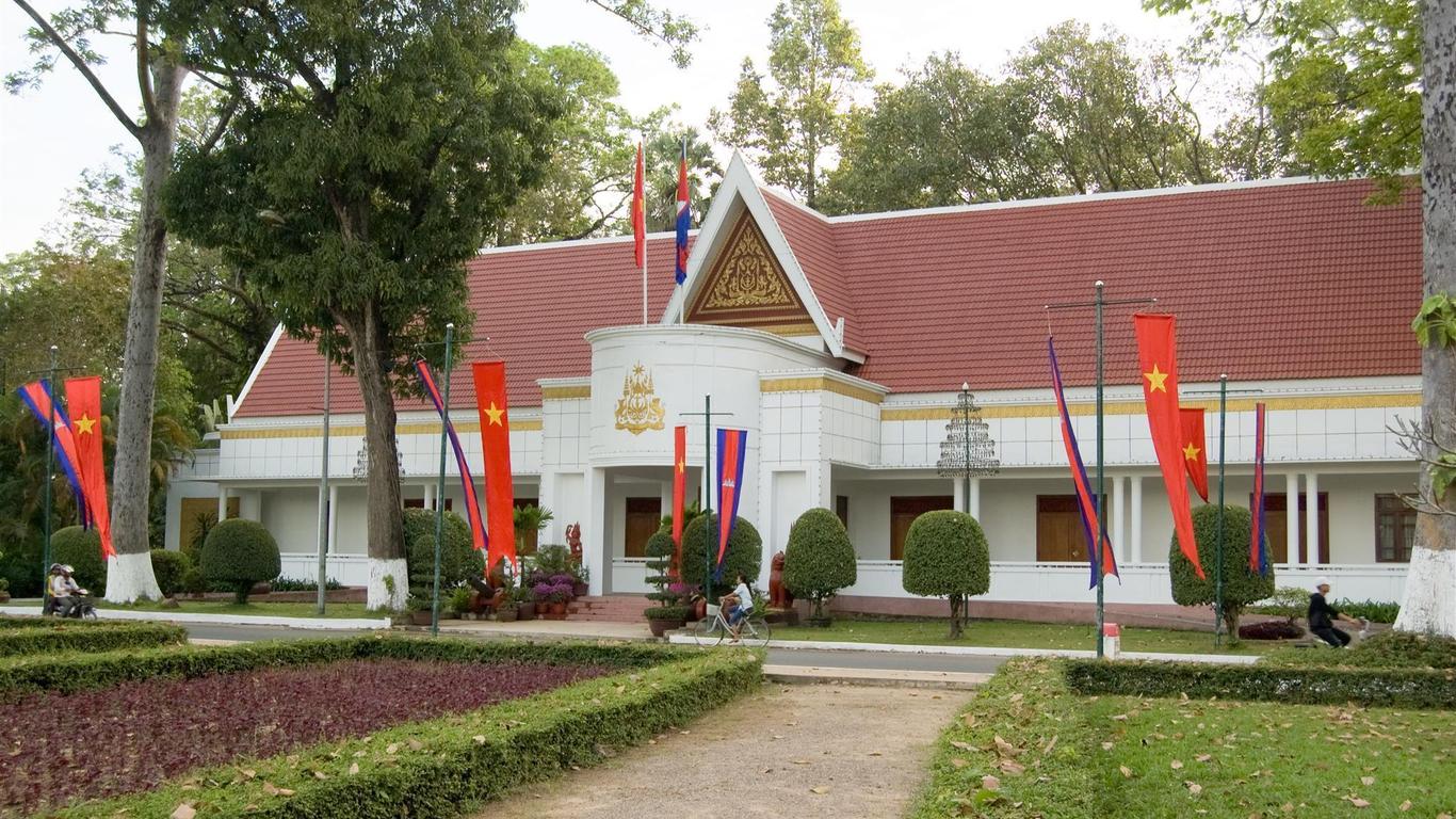 Don Bosco And Vary Guesthouse