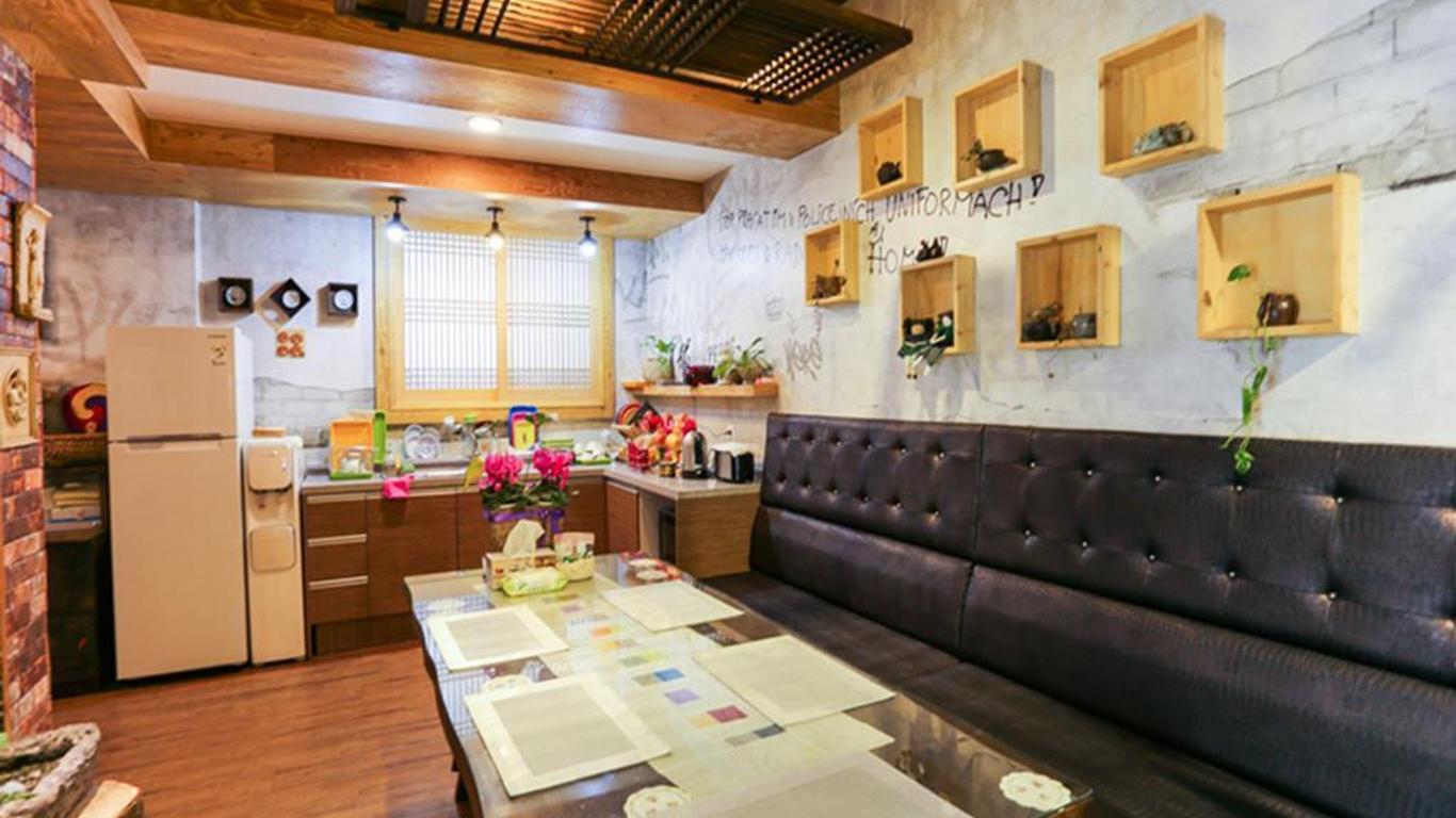 Jeonju Yeoji Guest House