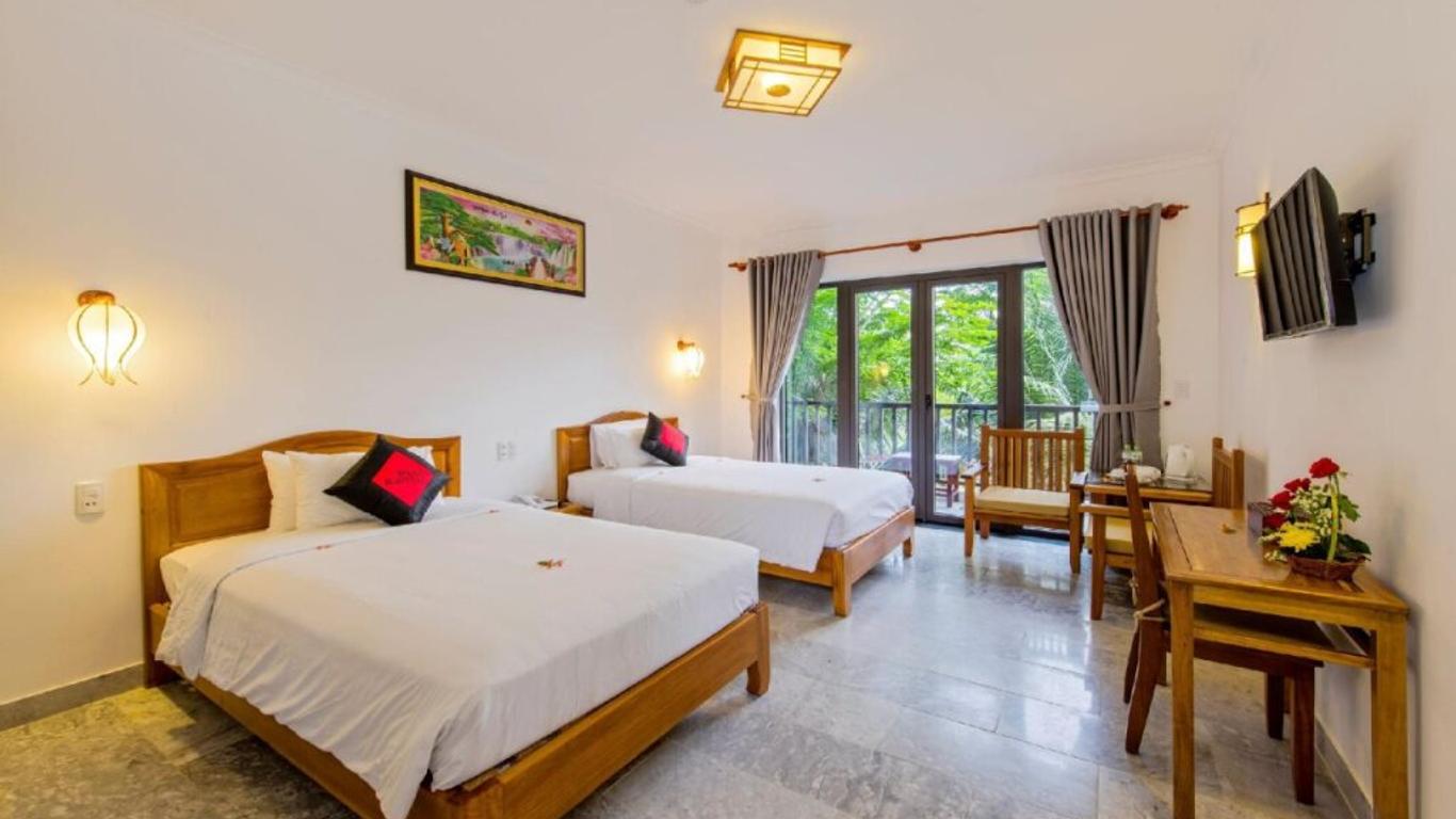 Ruby Hotel Hoi An
