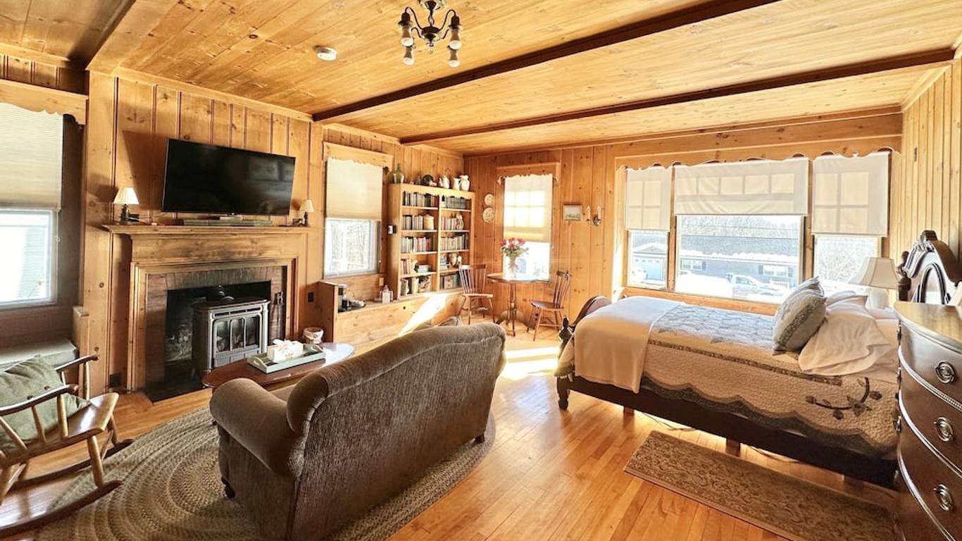 The Brewster Inn