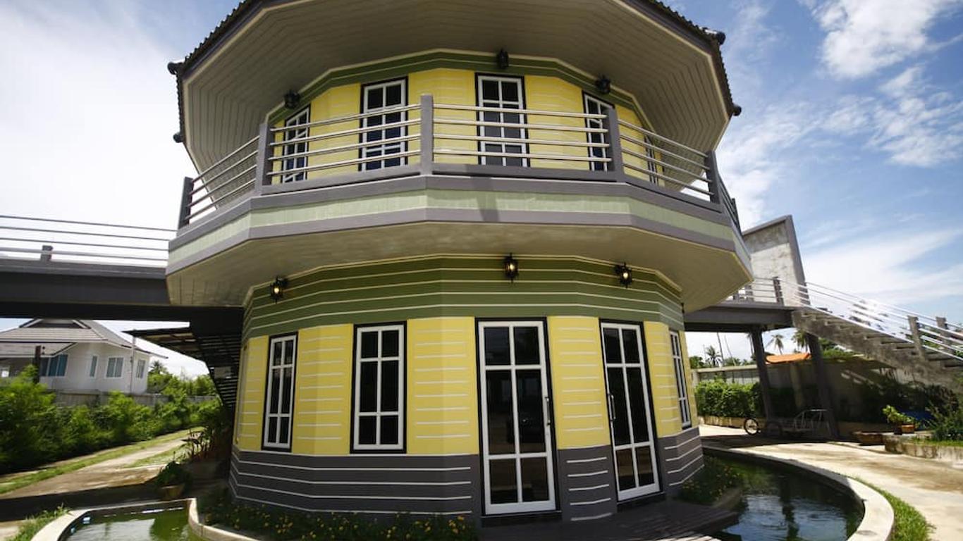 Wangthong Beach Resort