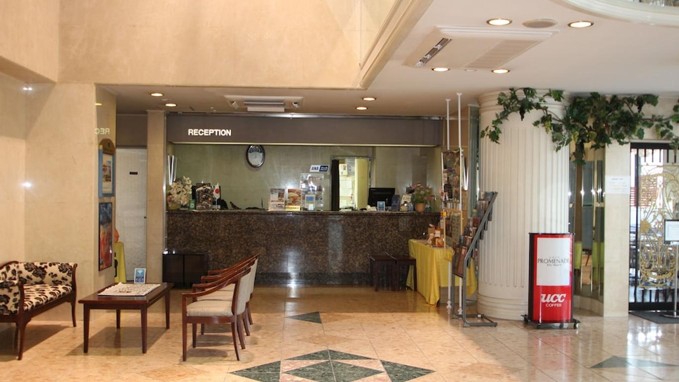 Apa Hotel Tonami Ekimae