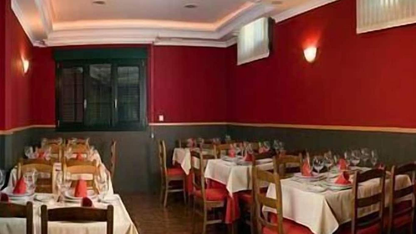 Hotel Ruta Del Poniente