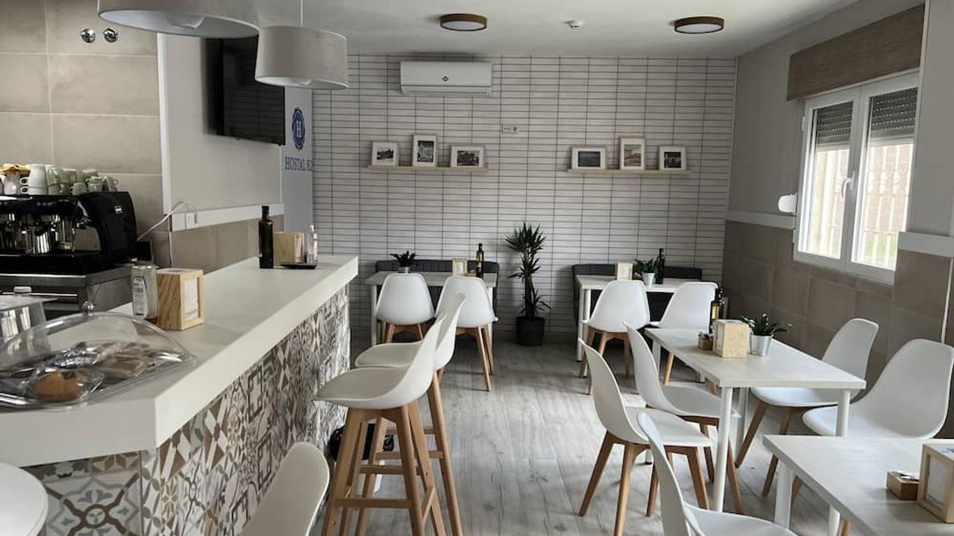 Hostal 82