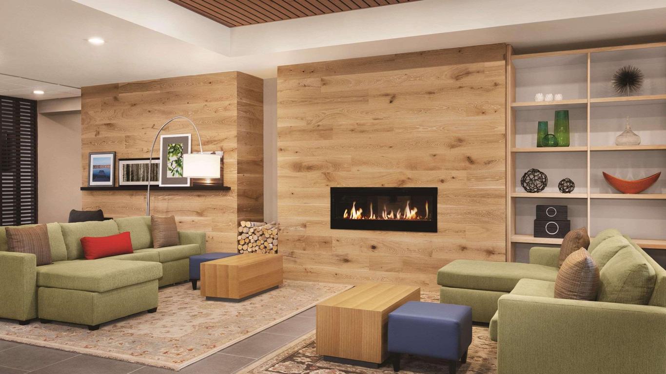 Country Inn & Suites by Radisson, Belleville, ON