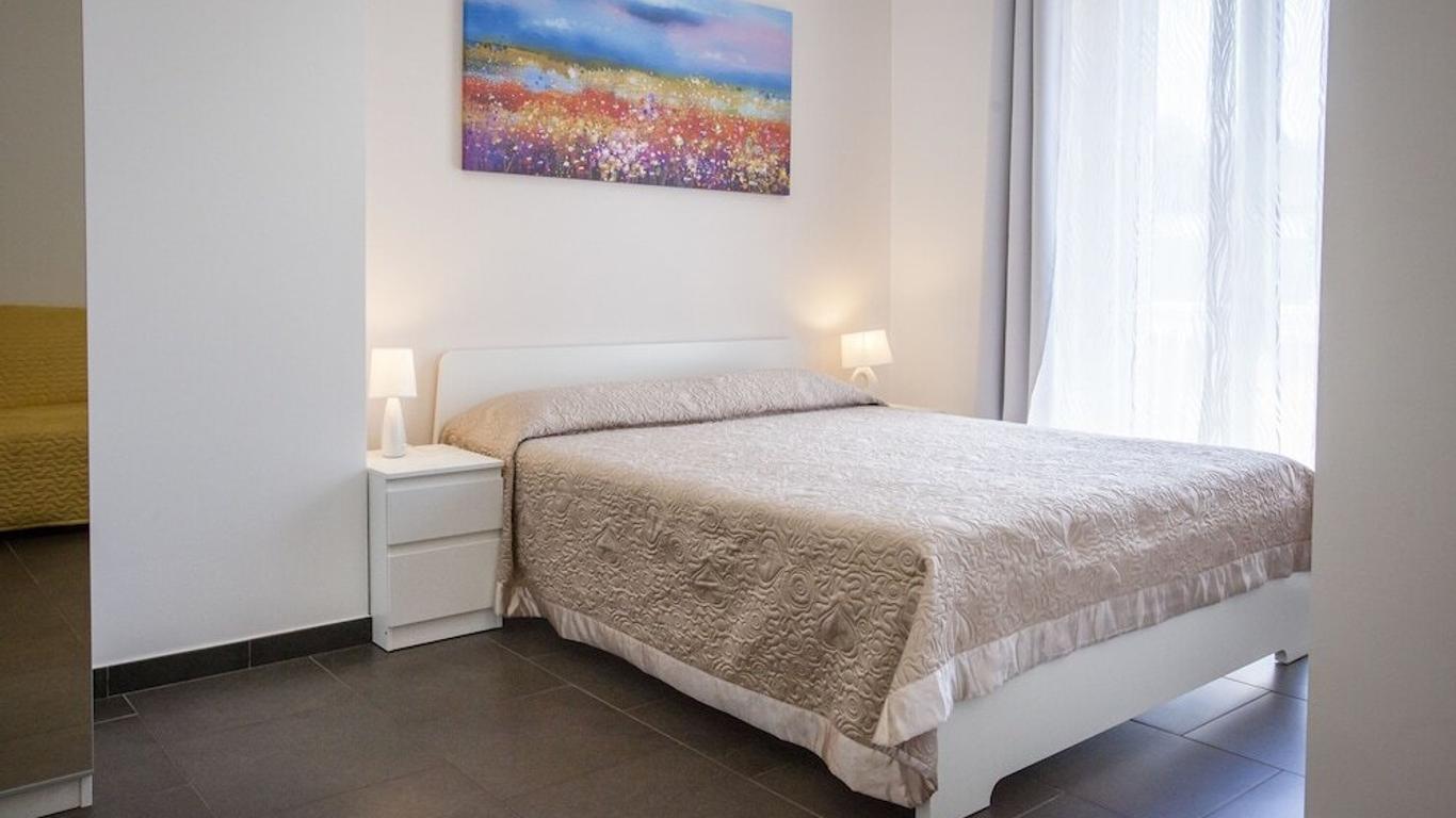 Rosella's rooms