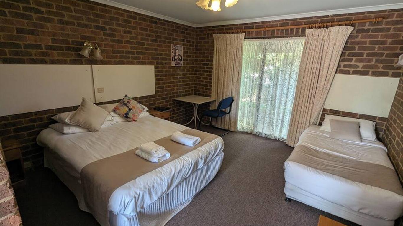 Barham Colonial Motel