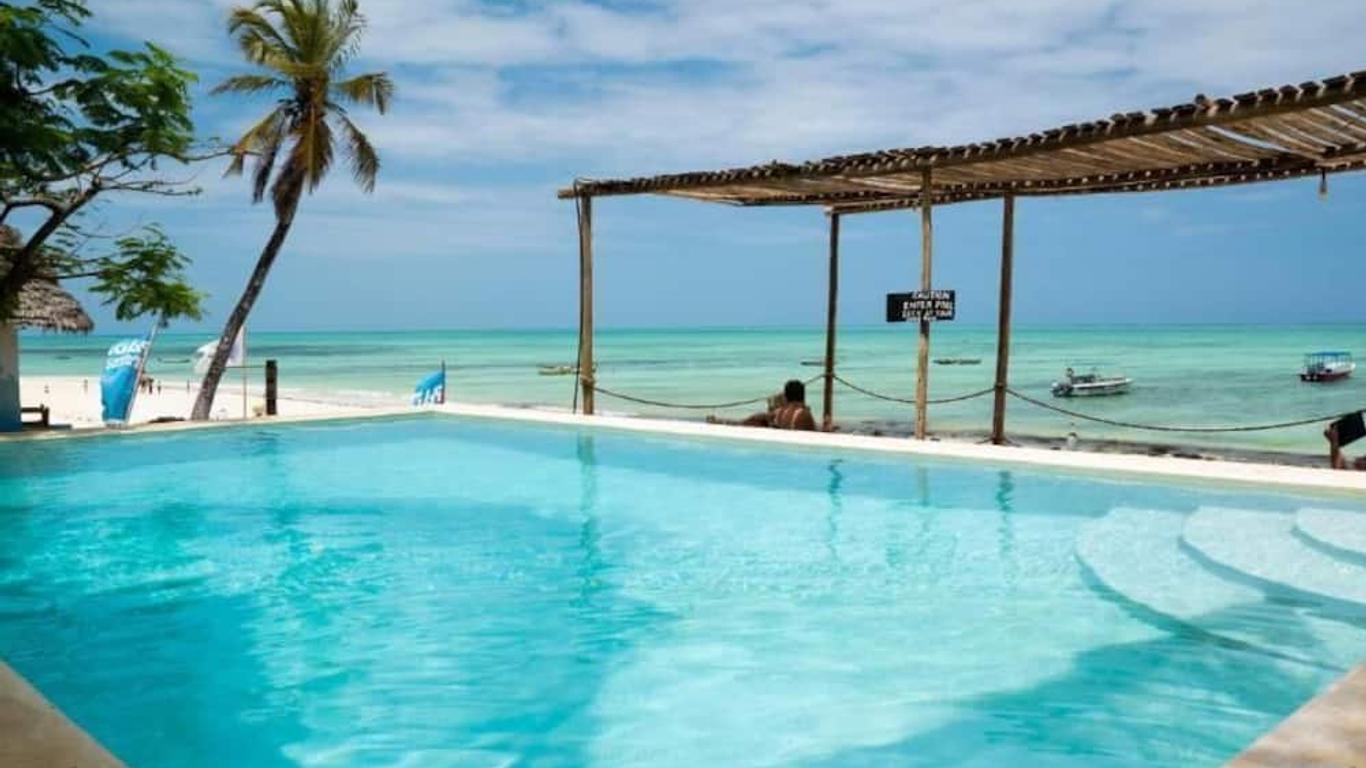Red Monkey Beach Lodge