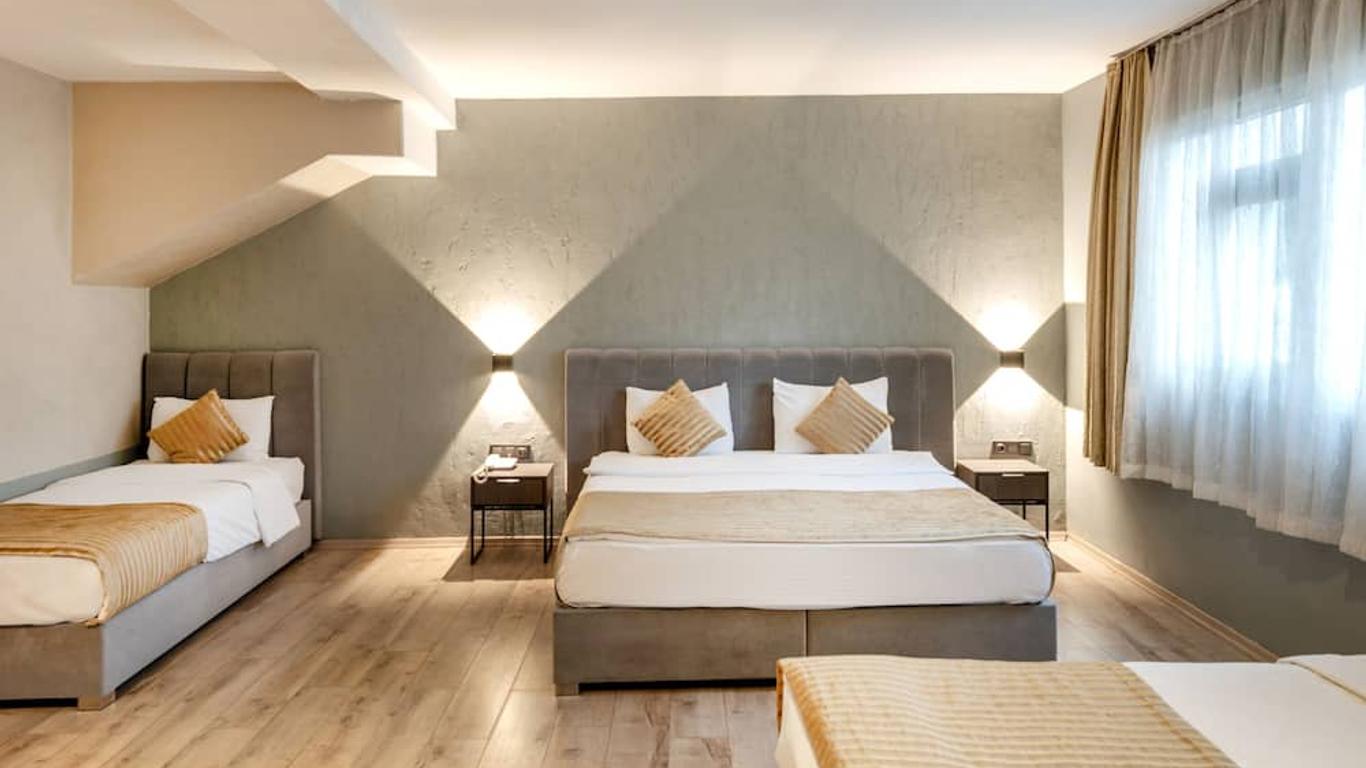 Orya Hotel
