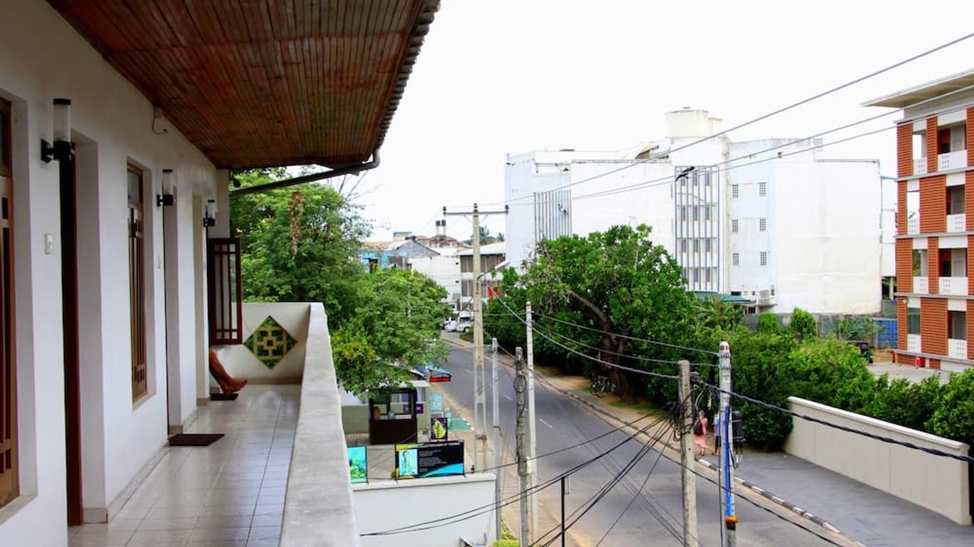 Holiday Guest Inn