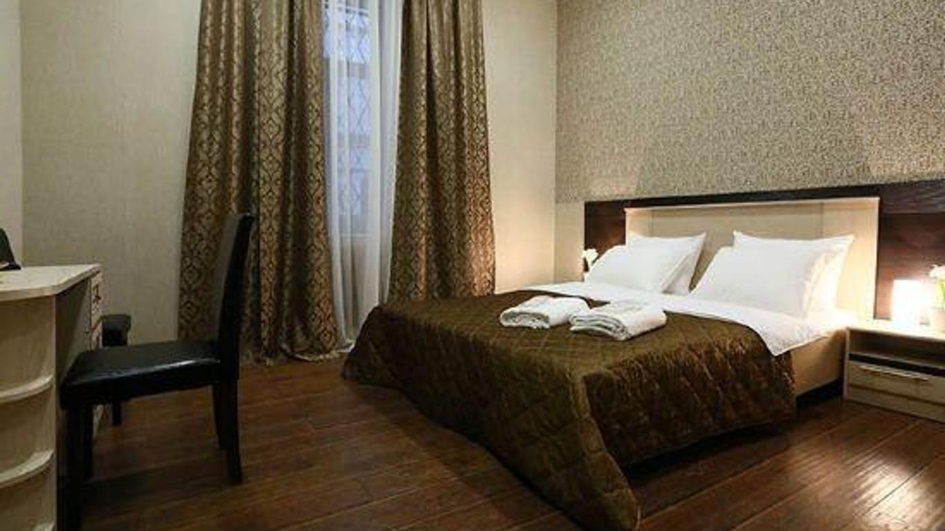 Eden Hotel