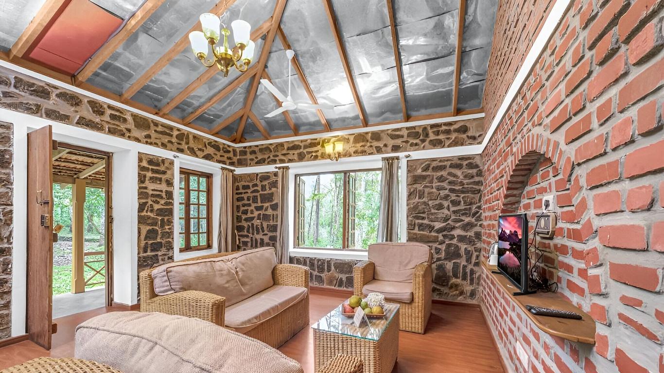 Zacs Valley Resort