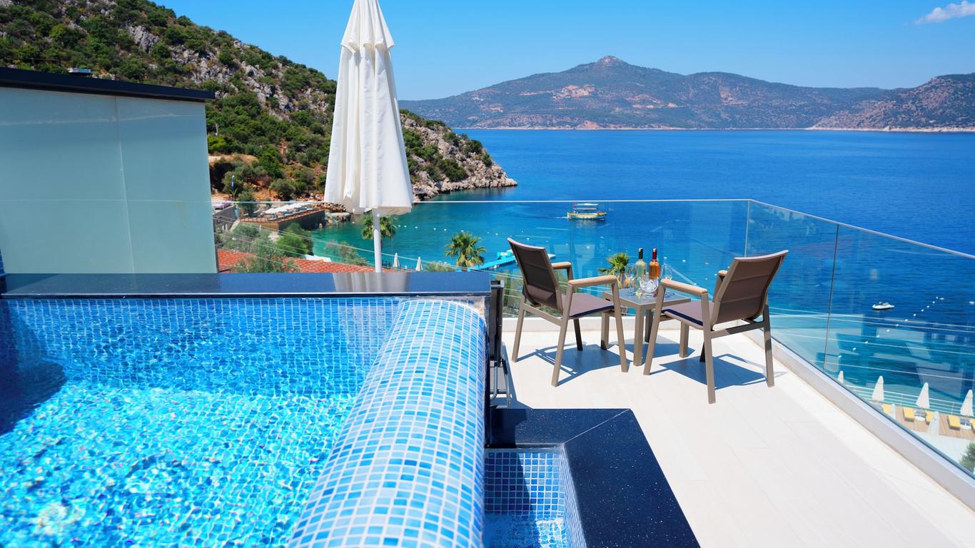 Greenbeach Hotel