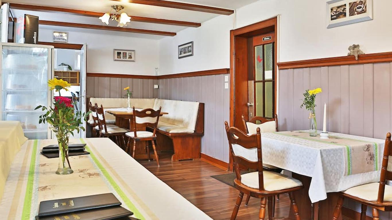Hotel Stahlbad Bad Peterstal