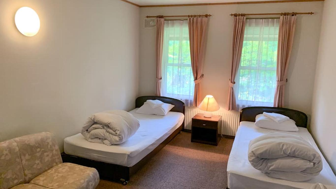 Niseko Ski Lodge - Higashiyama