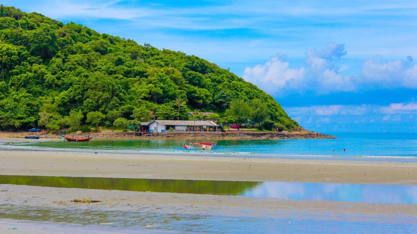 Fah Talay Resort