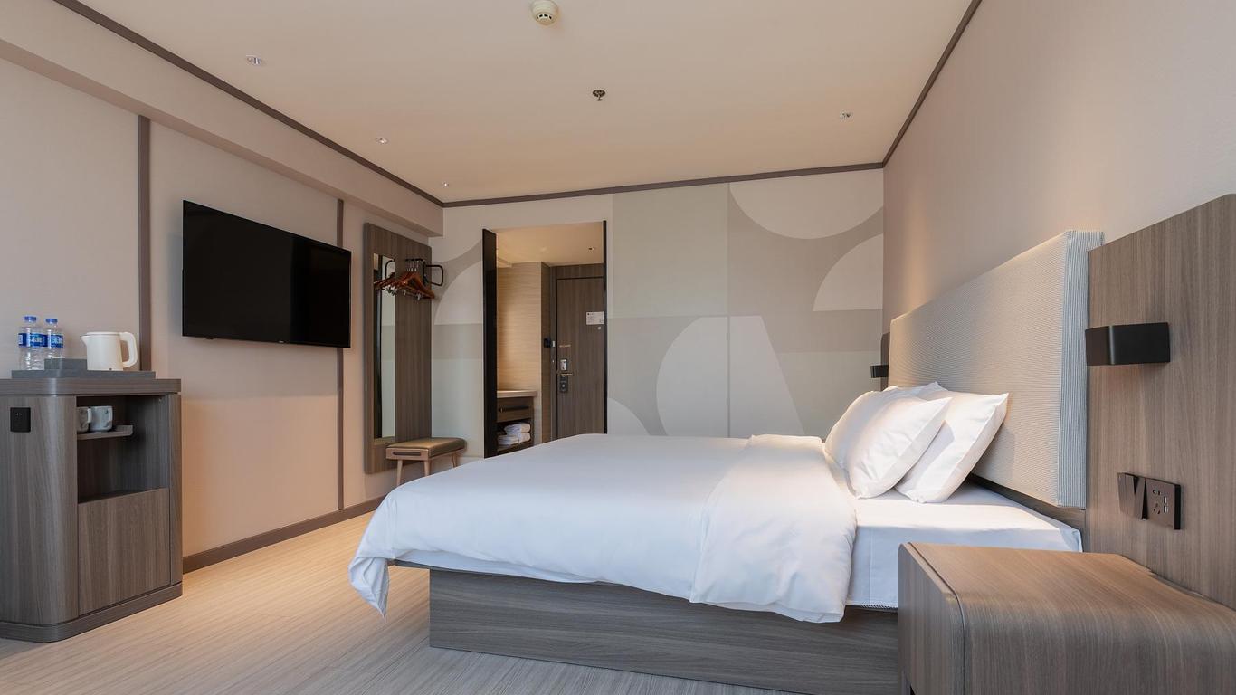 Hanting Hotel Wuhan Guanggu Plaza