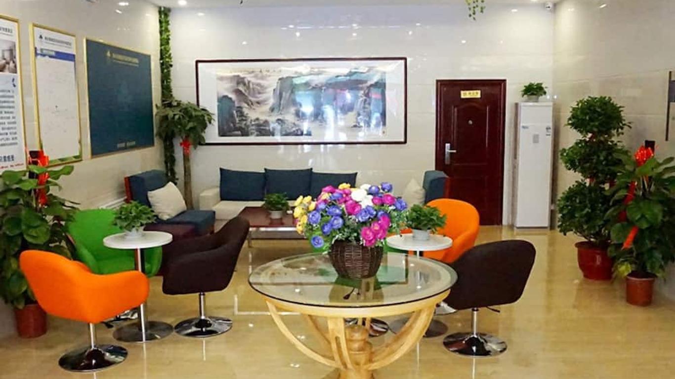 Greentree Inn Langfang Guan County Xinyuan Street Express Hotel