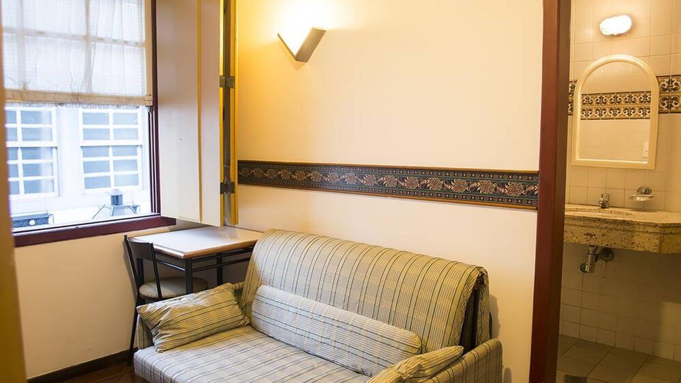 Hotel Colonial