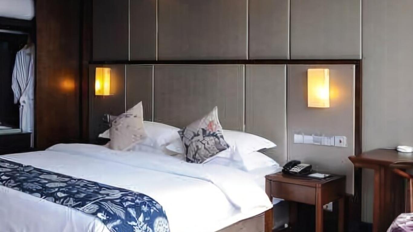 9 Hotel