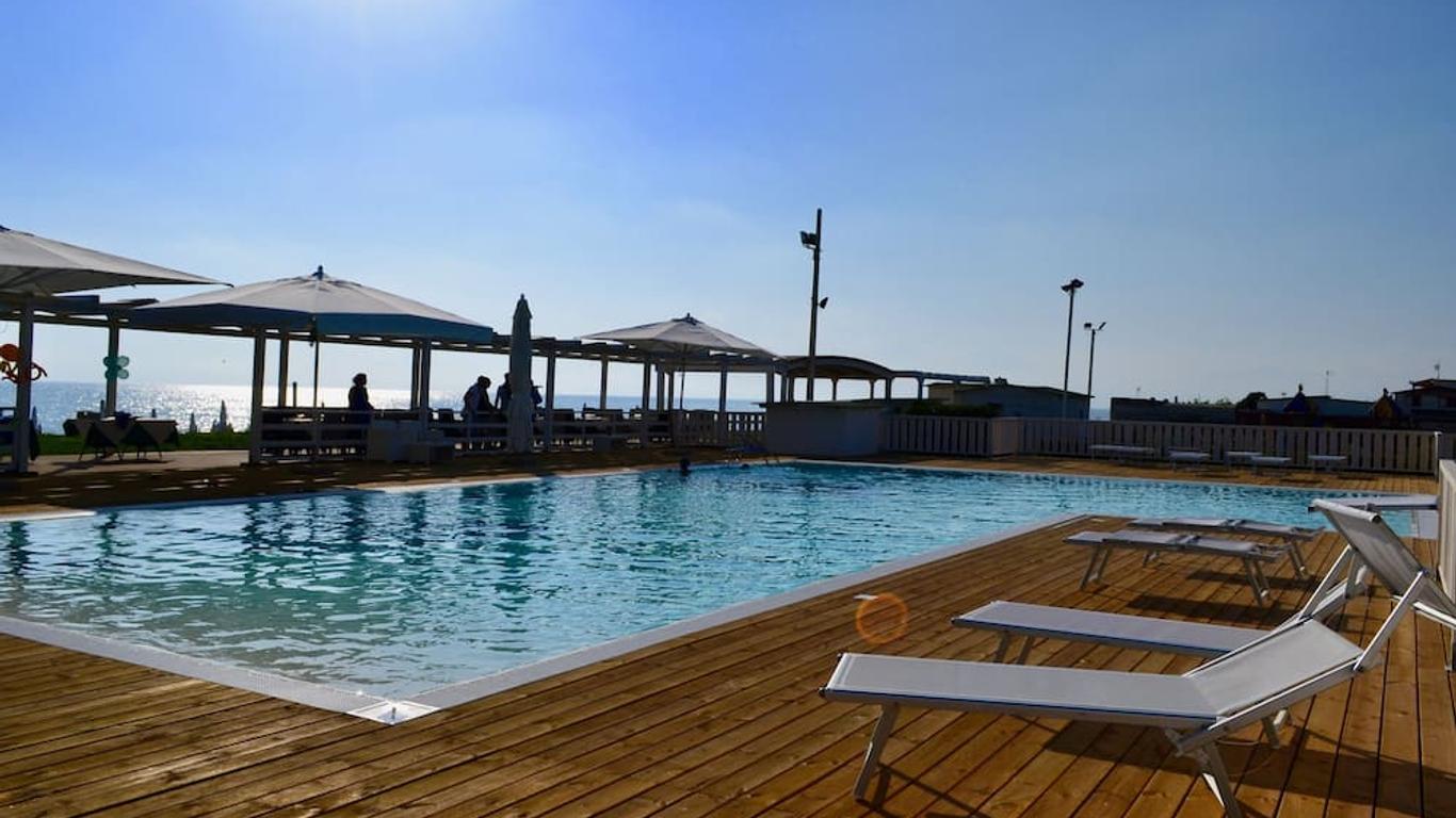 Sunrise Accessible Resort