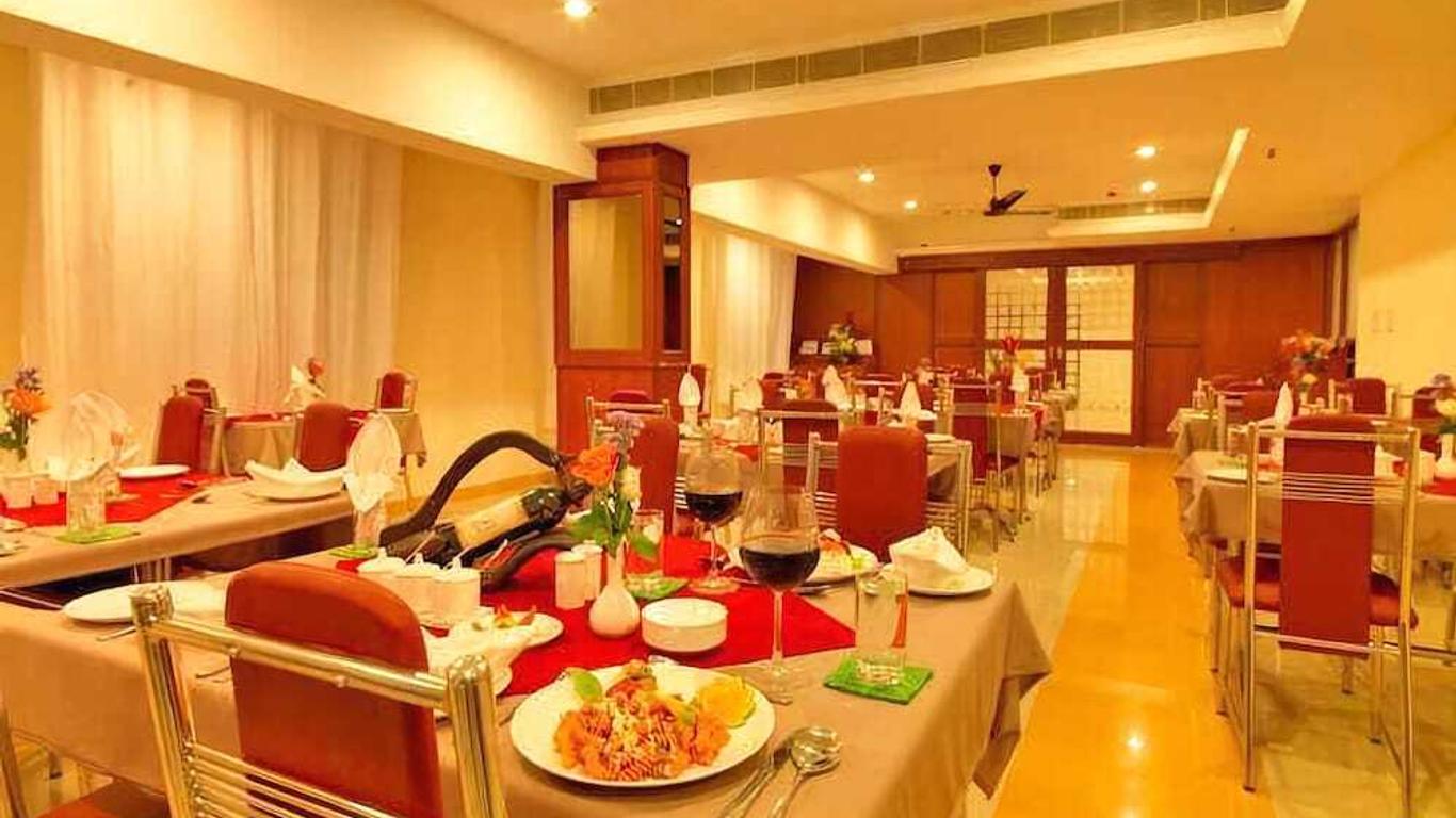 Dhanunjayas Luxury Hotel