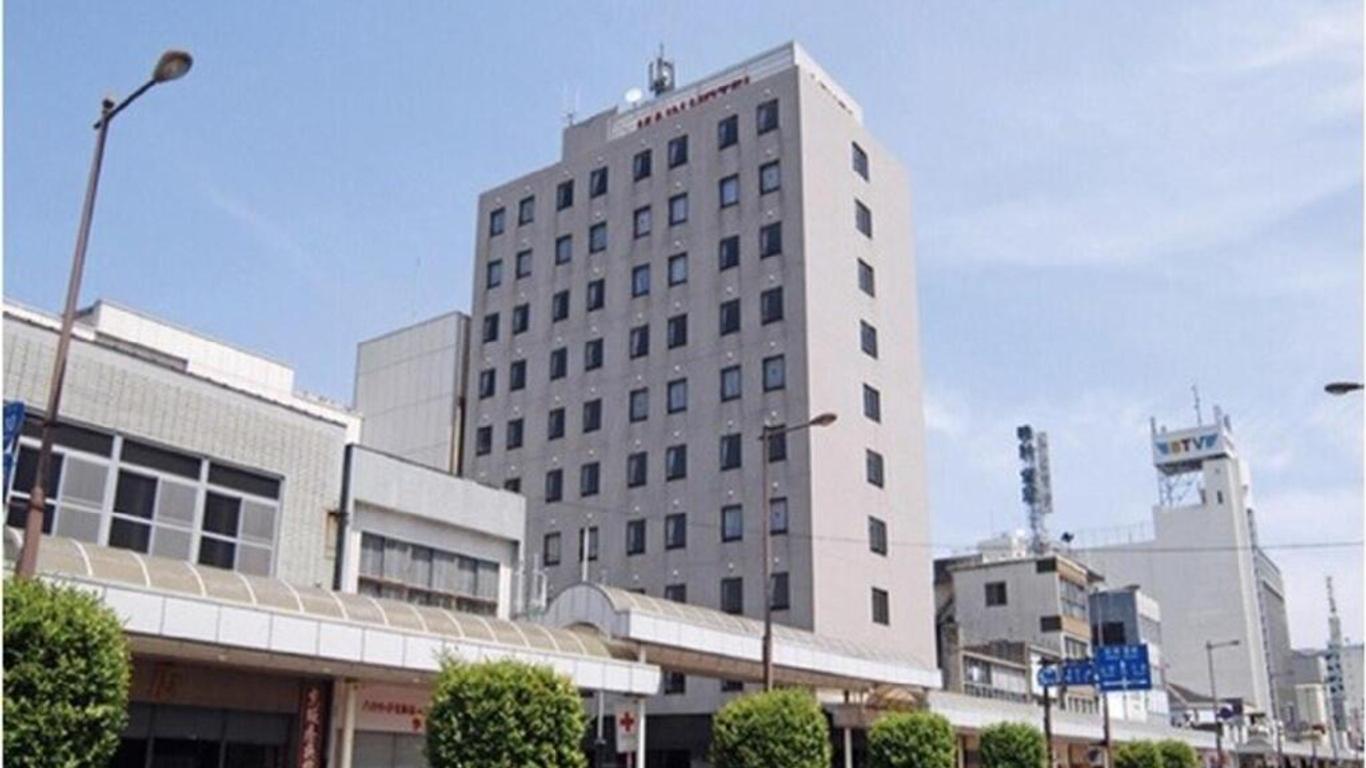 Main Hotel
