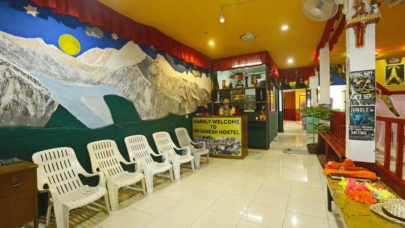 Om Ganesh Hostel - Adults Only