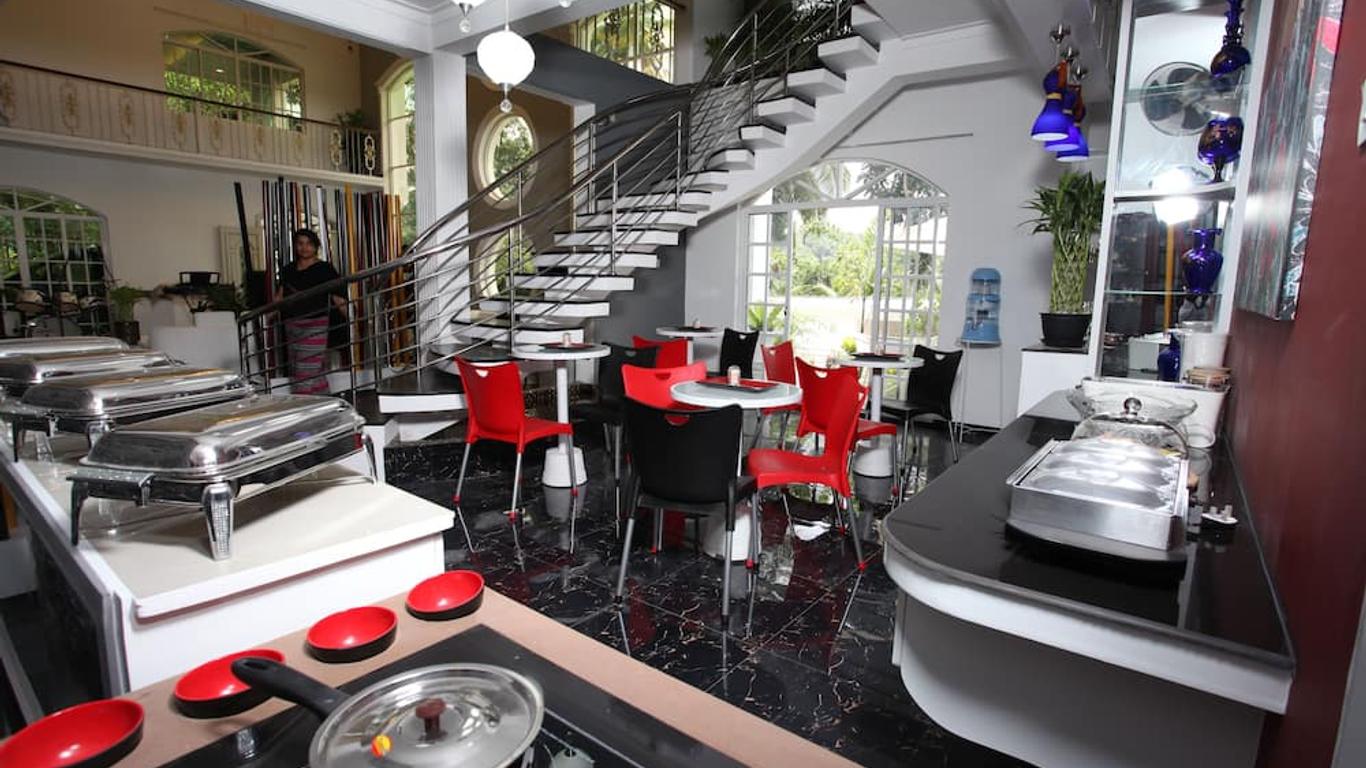 Ayaana Boutique Hotel