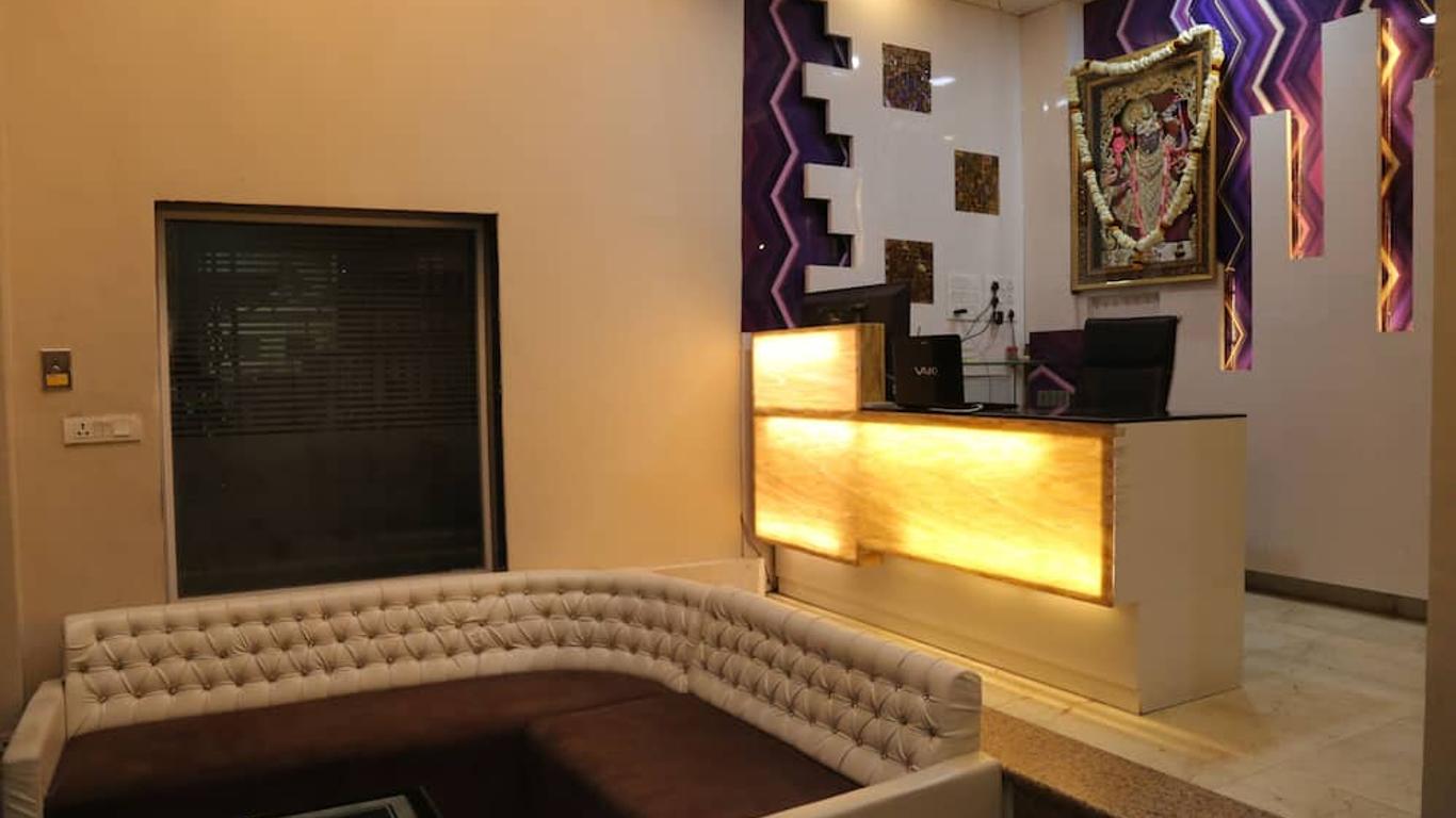 Lokpriya Inn Hotel and Restaurant