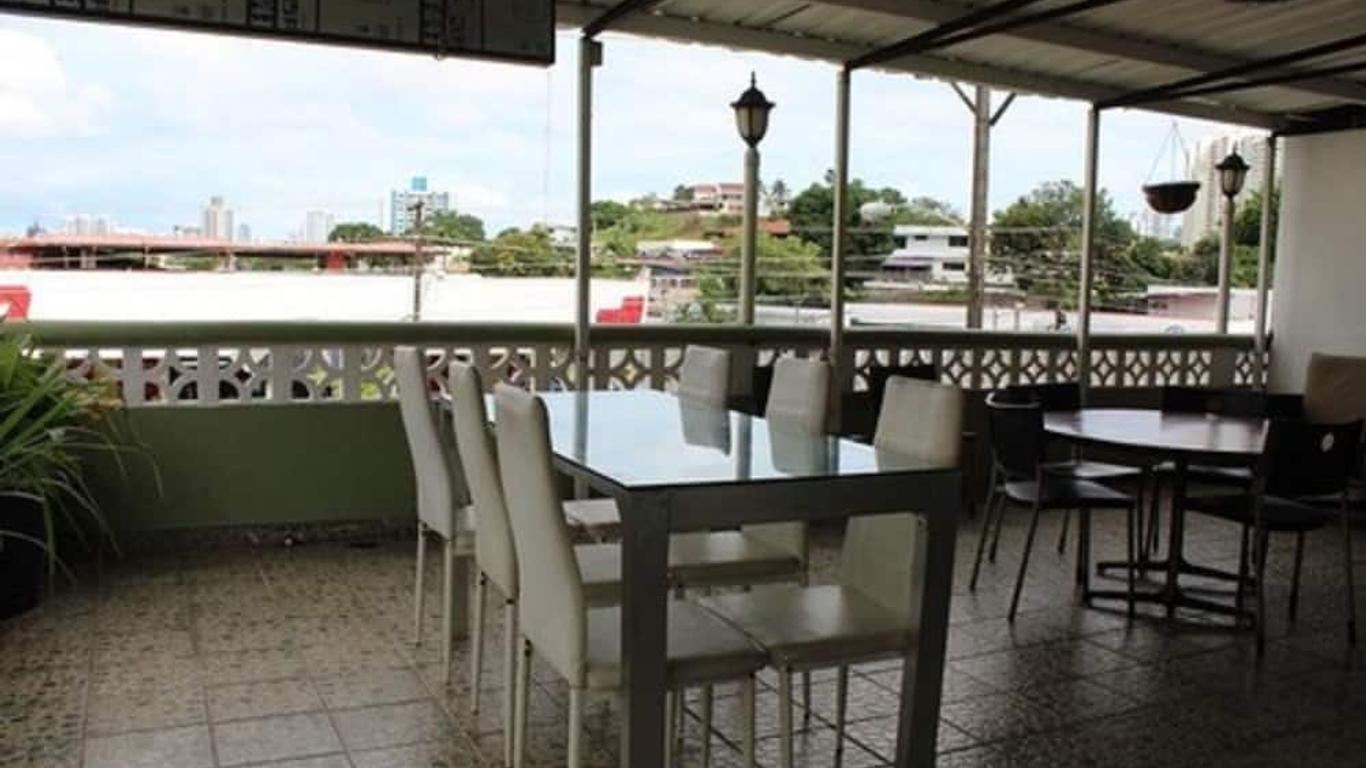 Hostal My Home in Panama - Hostel