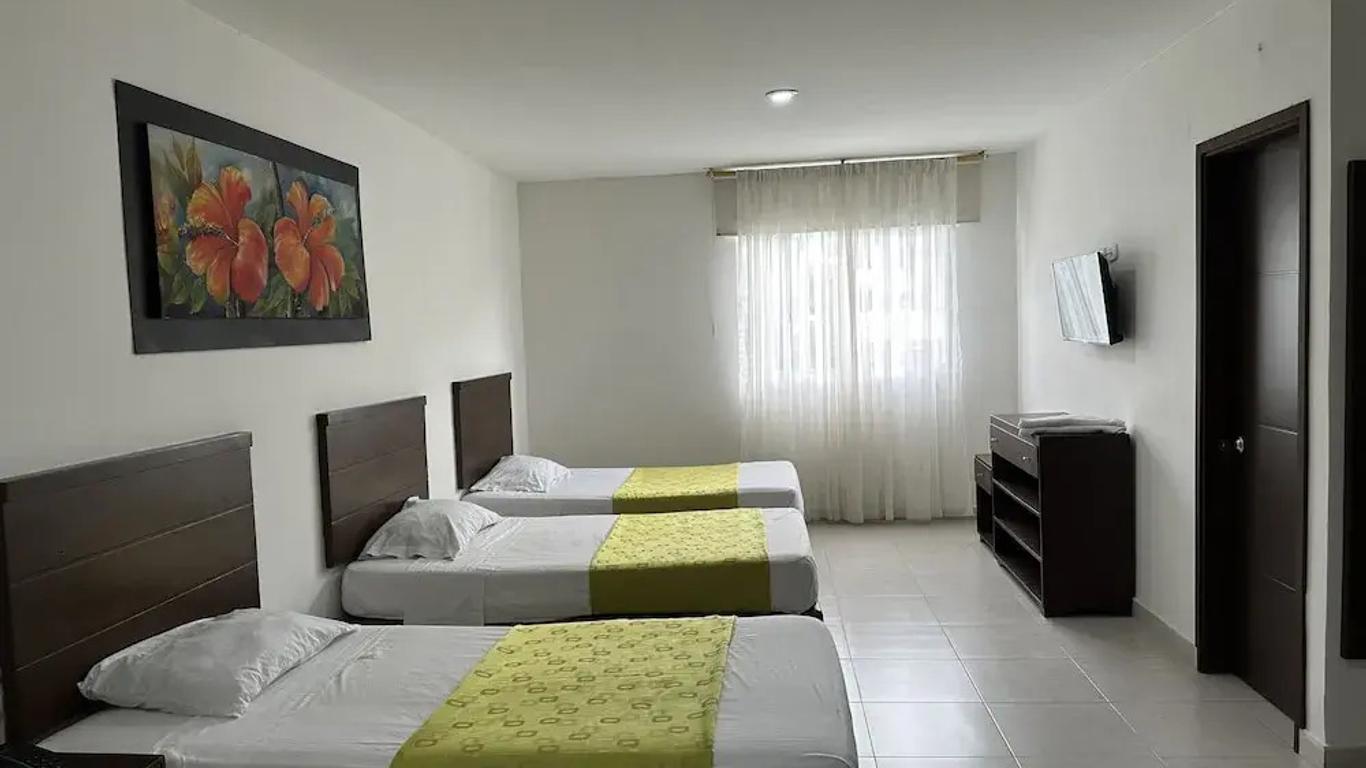 Hotel Cinera