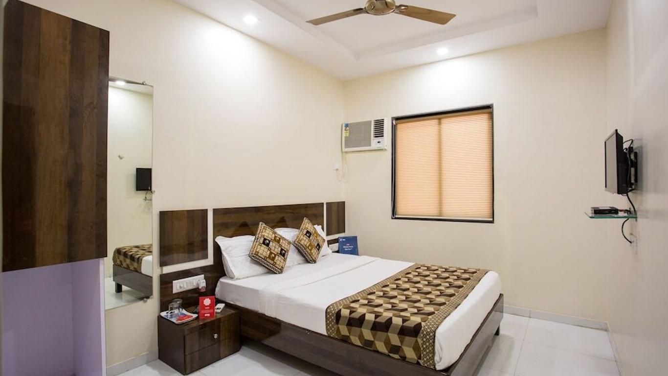 Oyo 8705 Hotel Garden Park