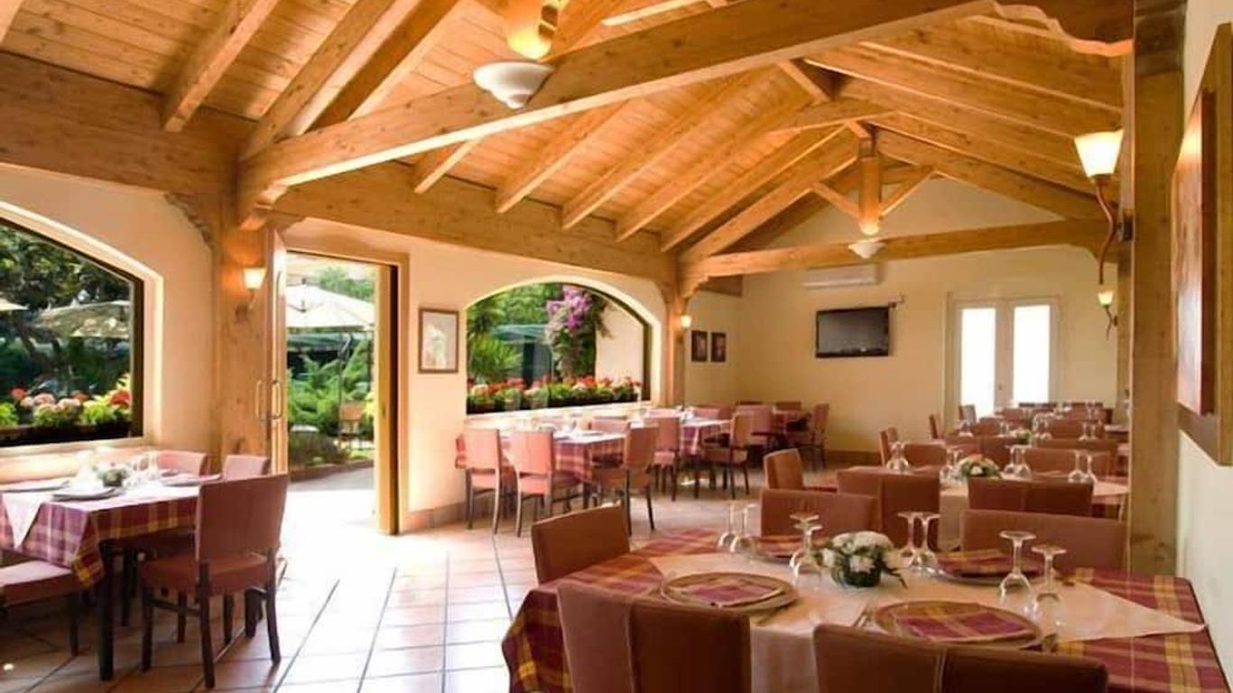 Hotel Mediterraneo