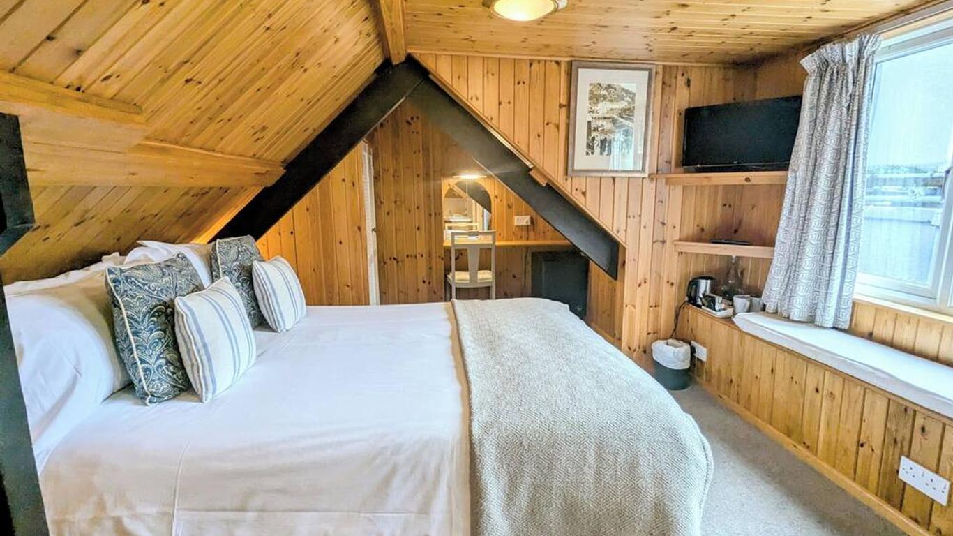 The Claremont Hotel-Adult Only