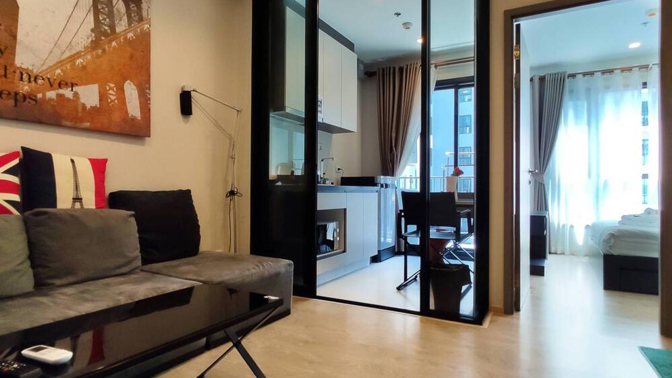Many Holiday The Base Condo